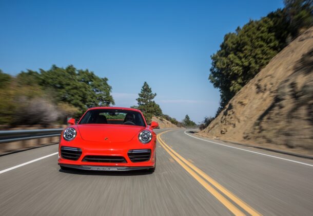 Refreshed Porsche Macan Debuts With New Tech, Taillights